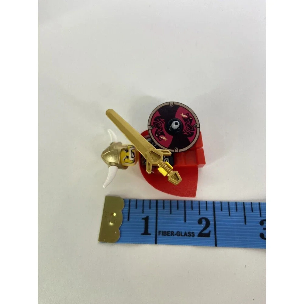 LEGO Vikings Chess Set G577 Red King Replacement Piece Part ONLY For 851861